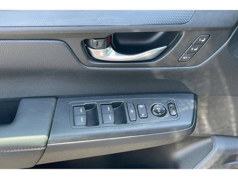 Certified 2025 Honda CR-V Sport-L image 12