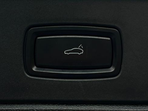 Used 2010 Porsche Panamera 4S image 56