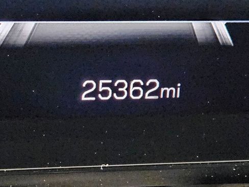 Used 2025 GMC Yukon AT4 Ultimate image 26