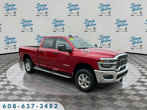Used 2026 RAM 2500 Big Horn AWD/4WD image 3