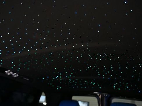 Used 2023 Mercedes-Benz Metris Passenger image 5