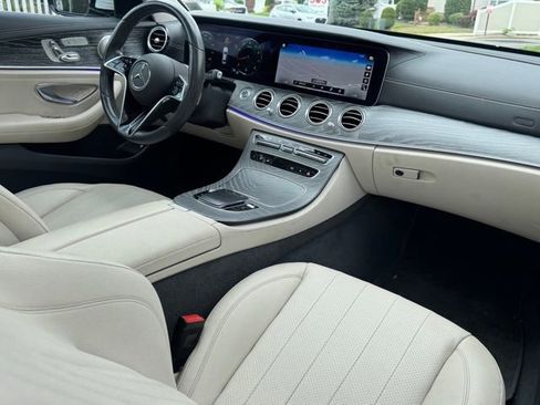 Used 2021 Mercedes-Benz E 350 4MATIC Sedan w/ Premium Package image 25