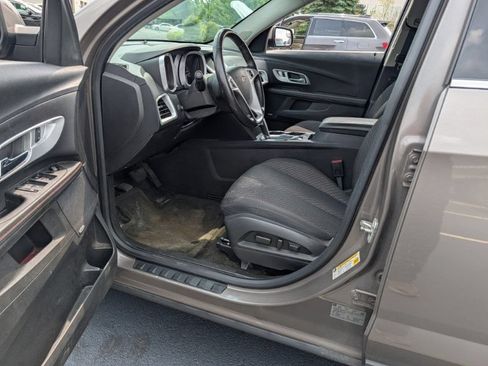 Used 2012 Chevrolet Equinox LT w/ All-Star Package FWD image 3