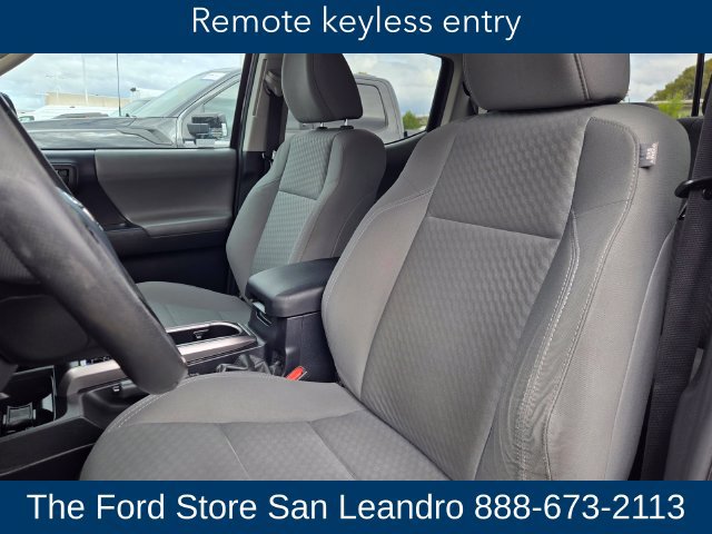 Used 2020 Toyota Tacoma SR5 RWD image 15