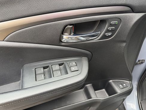 Used 2022 Honda Pilot Special Edition image 16