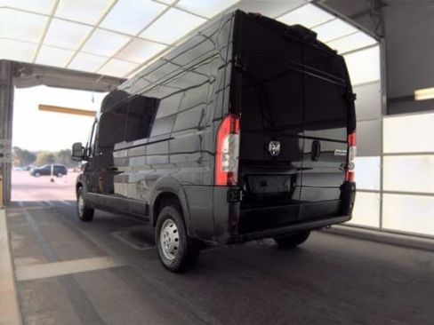 Used 2023 RAM ProMaster 2500 w/ LED Premium FWD image 3