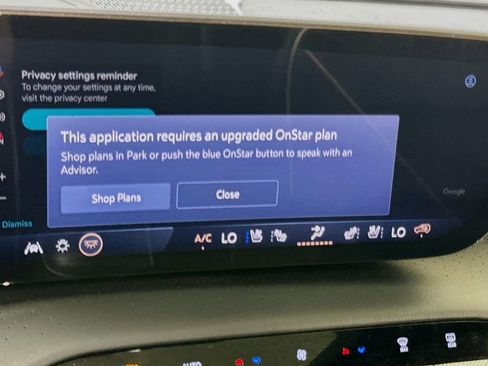 Certified 2025 Buick Enclave Avenir w/ Super Cruise Package AWD/4WD image 11