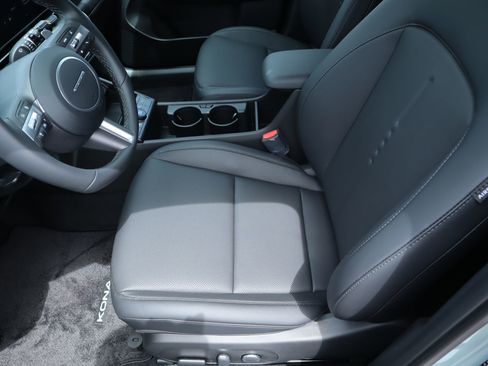New 2026 Hyundai Kona SEL Premium FWD image 10