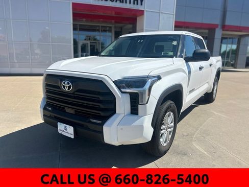 Used 2022 Toyota Tundra SR5 AWD/4WD image 2