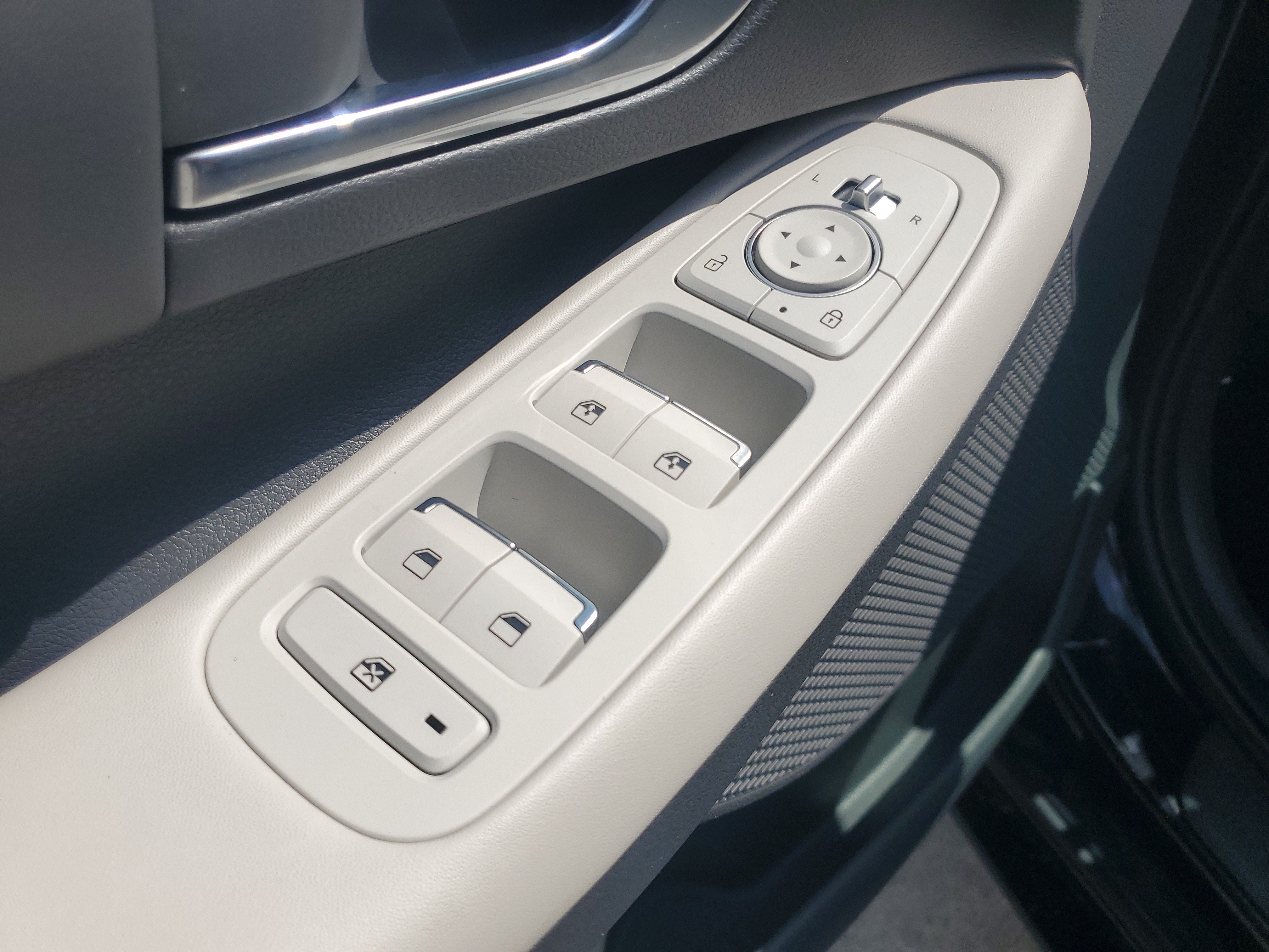 Used 2023 Hyundai Sonata SEL FWD image 23