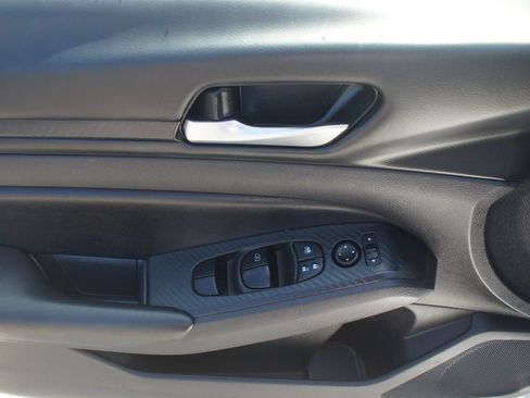 Used 2021 Nissan Altima 2.5 S FWD image 27