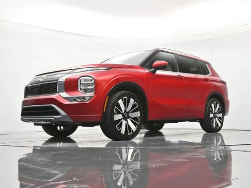Used 2025 Mitsubishi Outlander SEL FWD image 39