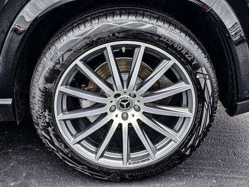 New 2026 Mercedes-Benz GLS 580 4MATIC image 7