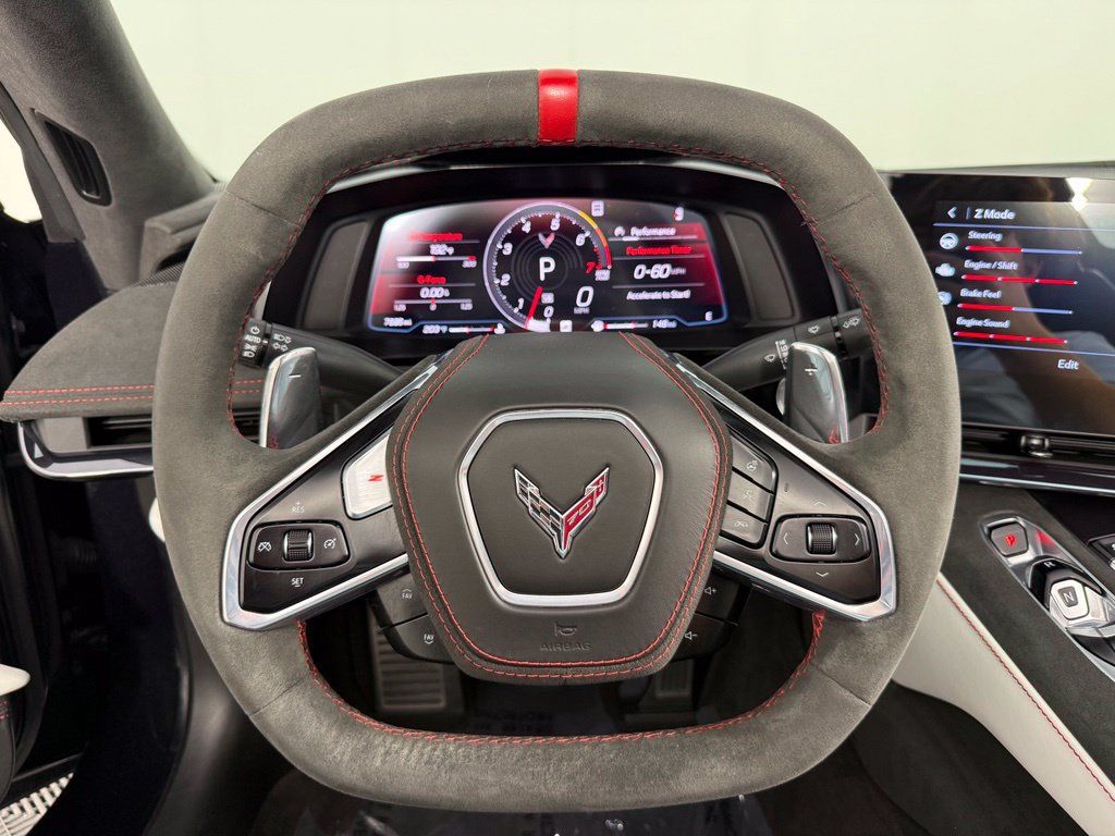 Used 2023 Chevrolet Corvette Stingray Premium Conv w/ Z51 Performance Package RWD image 22