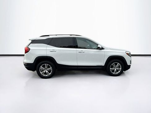 Used 2020 GMC Terrain SLE w/ Driver Convenience Package image 8
