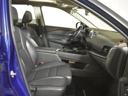 Used 2022 Nissan Rogue SV w/ SV Premium Package AWD/4WD image 33