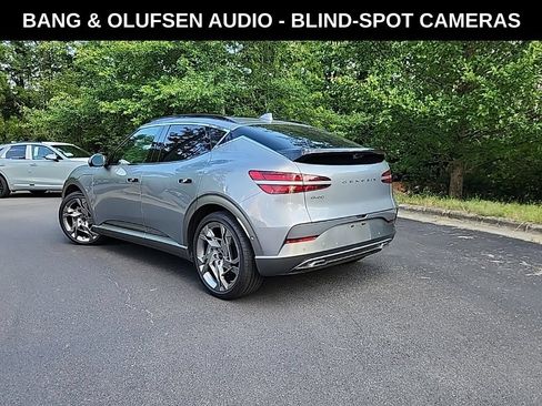Used 2024 Genesis GV60 Advanced AWD/4WD image 3