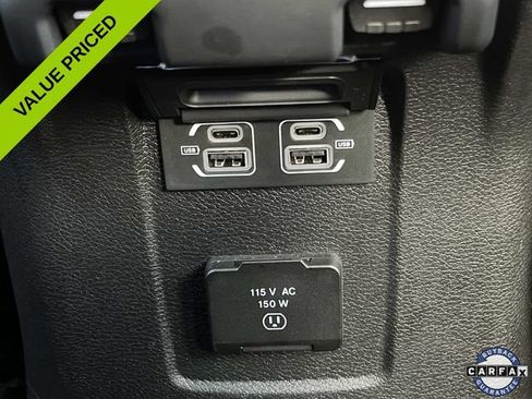 Used 2024 Jeep Wrangler High Altitude AWD/4WD image 16