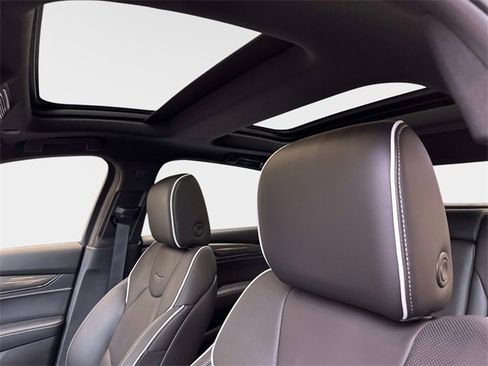 Certified 2022 Cadillac CT5 V Blackwing w/ Carbon Fiber Package 1 image 19