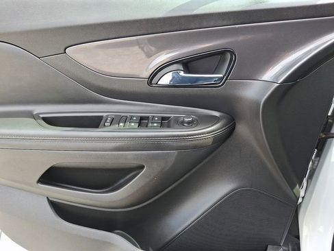 Used 2019 Buick Encore Preferred image 12