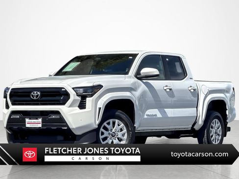 Used 2024 Toyota Tacoma SR5 image 1