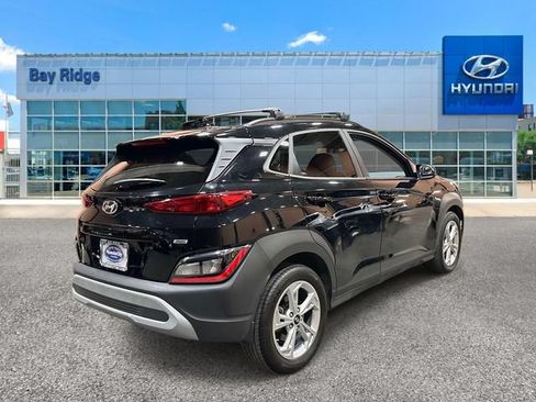 Used 2023 Hyundai Kona SEL AWD/4WD image 4