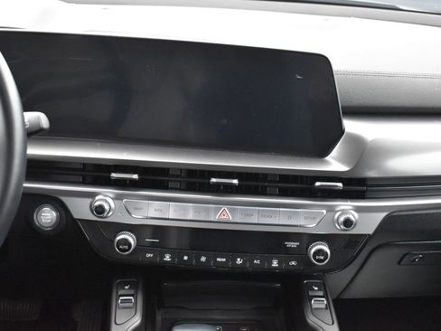 Certified 2025 Kia Telluride S image 20