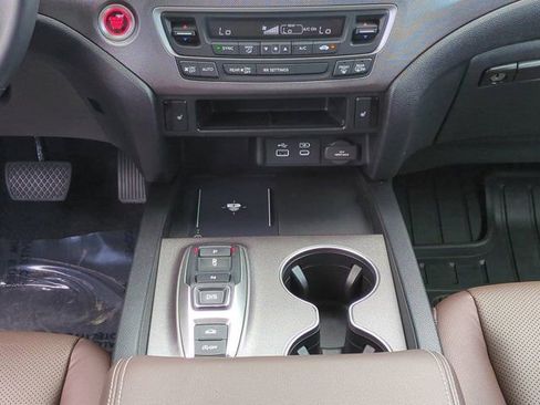 Used 2024 Honda Ridgeline RTL image 17