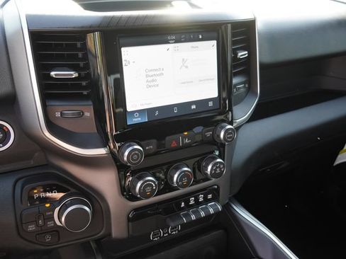 New 2026 RAM 1500 Express AWD/4WD image 20
