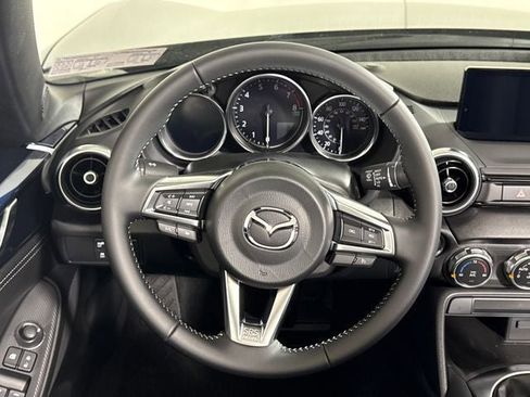 New 2026 MAZDA MX-5 Miata Grand Touring w/ Weather Package RWD image 19
