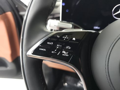 Certified 2024 Mercedes-Benz S 580 4MATIC Sedan image 11