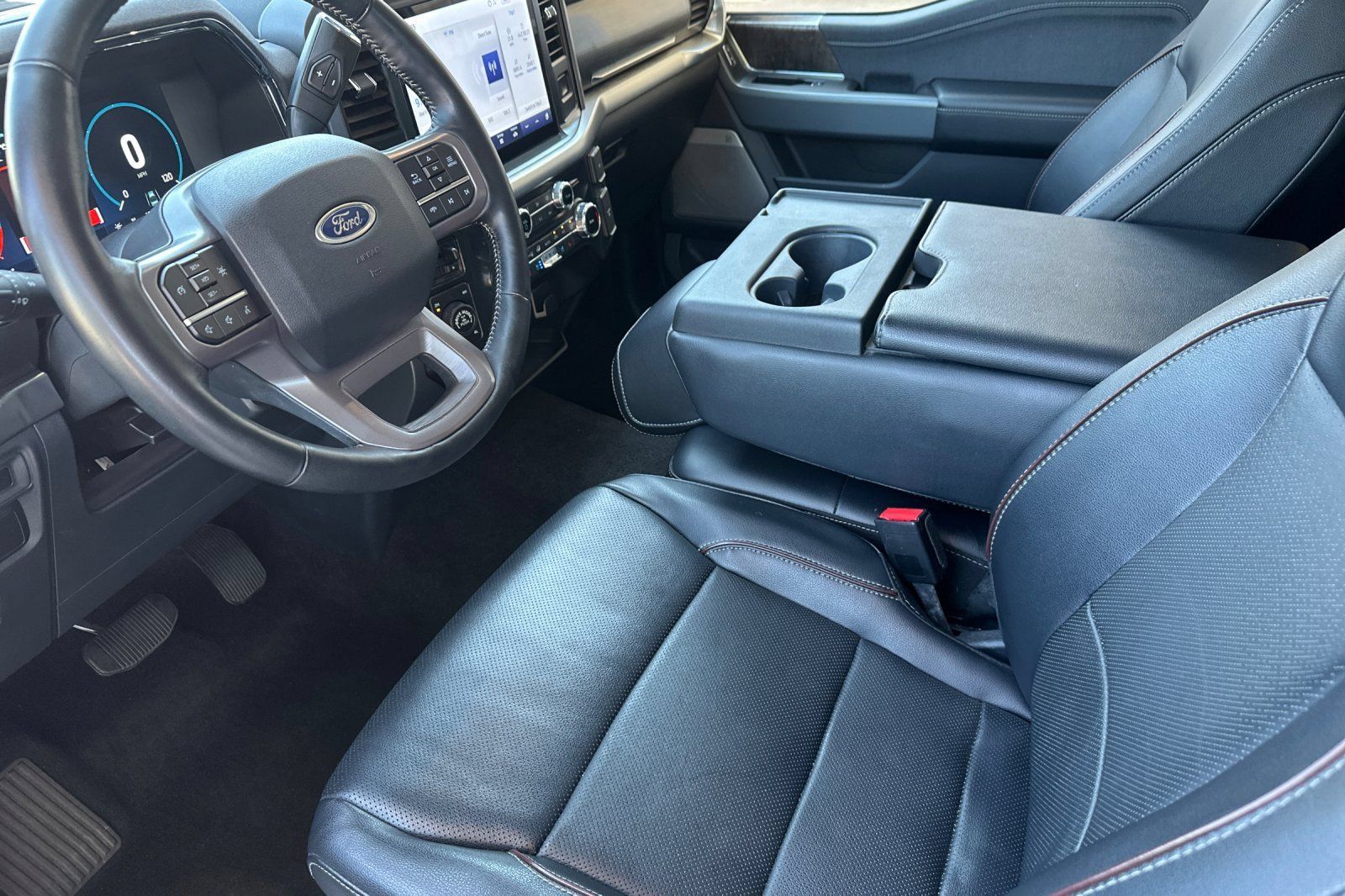 Used 2022 Ford F150 Lariat w/ Equipment Group 501A Mid AWD/4WD image 10