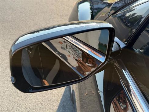 Used 2014 Acura RLX FWD image 11