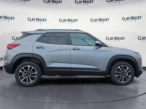 New 2026 Chevrolet TrailBlazer LT w/ Convenience Package AWD/4WD image 6