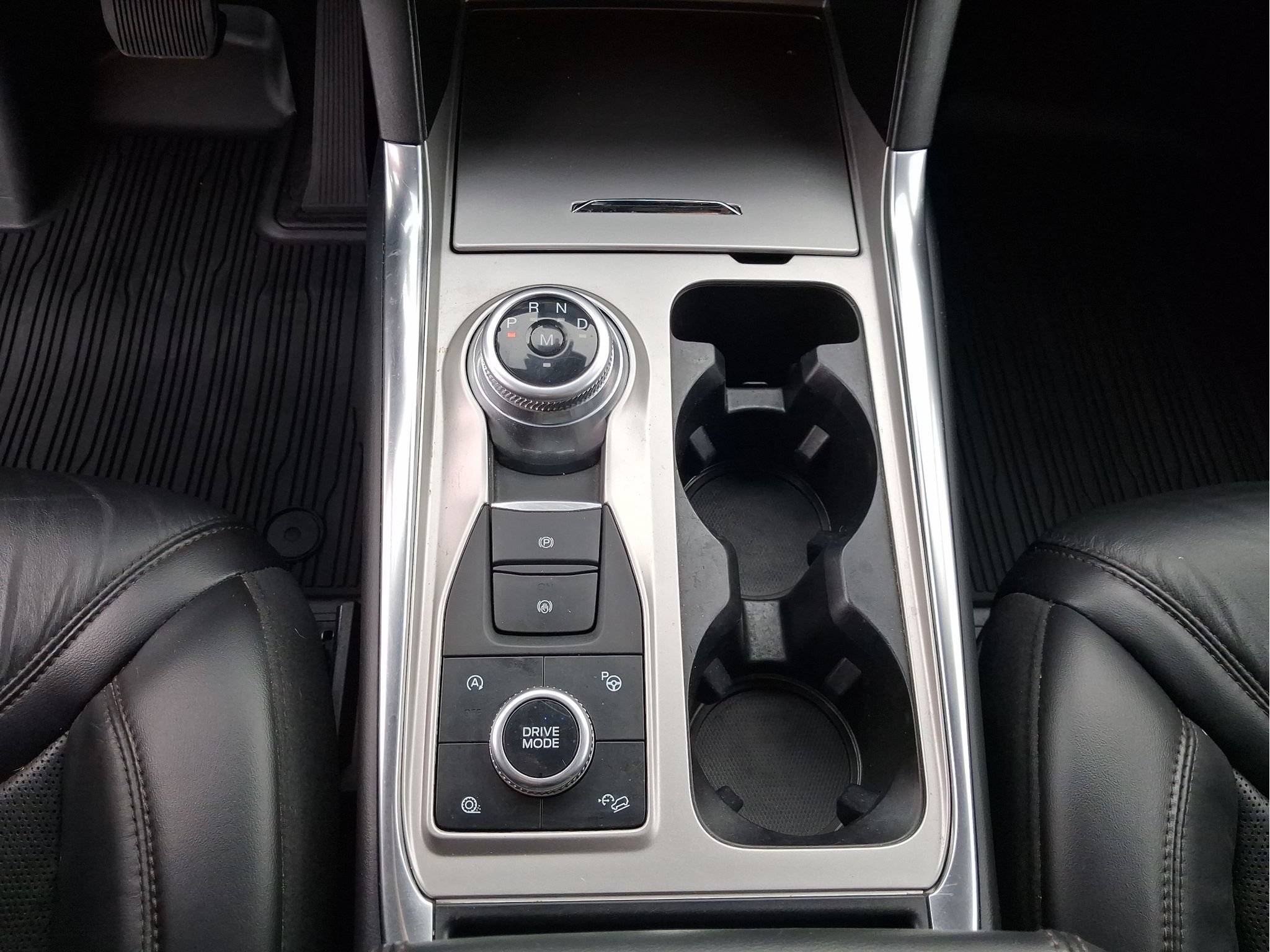Used 2020 Ford Explorer Platinum AWD/4WD image 15