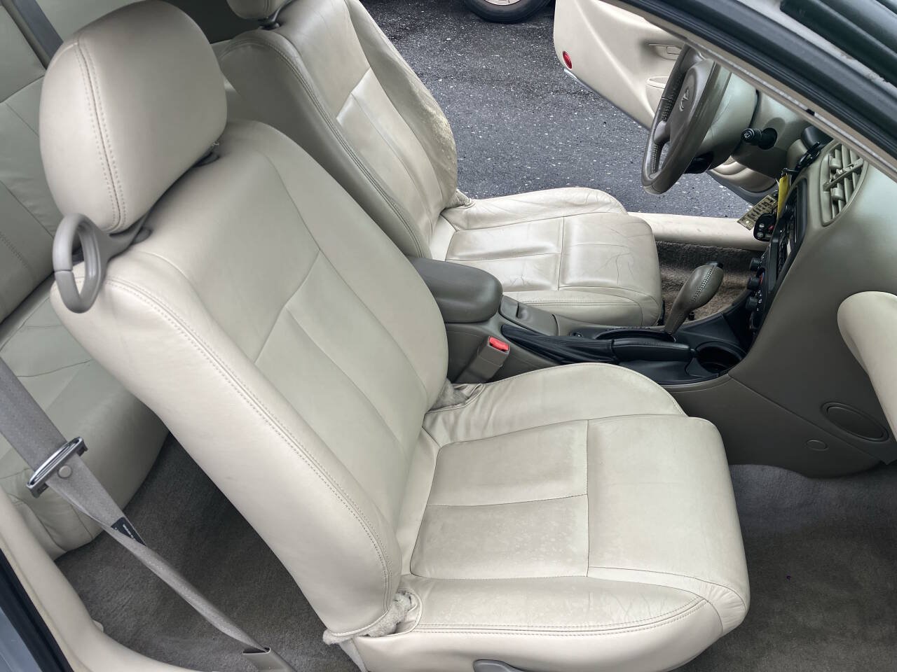 Used 1999 Oldsmobile Alero GLS FWD image 27