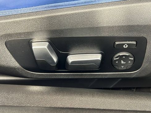 Used 2024 BMW M4 Coupe w/ Executive Package RWD image 15