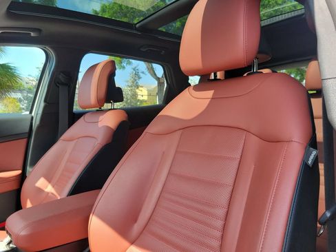 Certified 2025 Kia Sportage SX FWD image 20