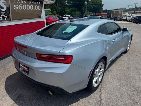 Used 2017 Chevrolet Camaro LT RWD image 8