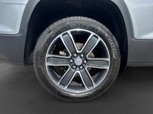 Used 2023 GMC Acadia SLT w/ Preferred Package AWD/4WD image 7