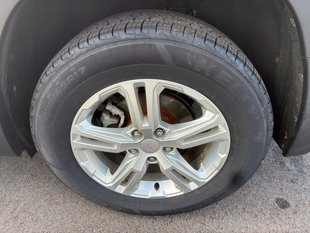 Used 2019 GMC Terrain SLE w/ Driver Convenience Package AWD/4WD image 14