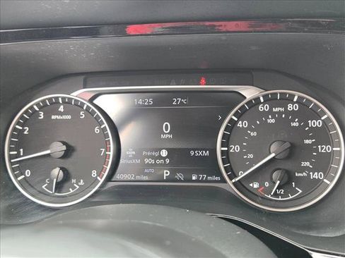 Used 2025 Nissan Pathfinder SV AWD/4WD image 13