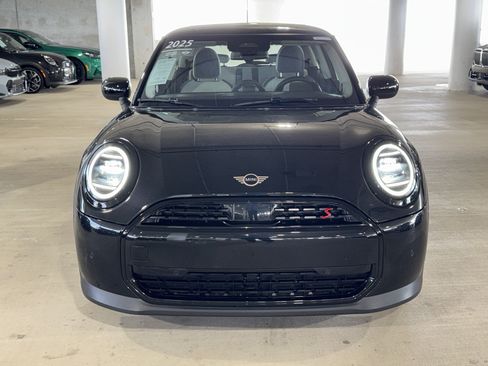 Used 2025 MINI Cooper S FWD image 3