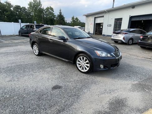 Used 2009 Lexus IS 250 AWD image 9