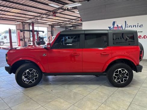 Used 2023 Ford Bronco Outer Banks AWD/4WD image 9