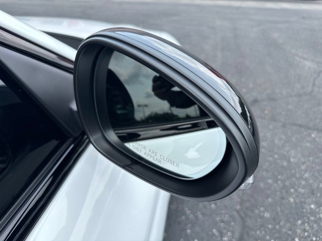 Used 2022 Alfa Romeo Giulia Veloce AWD/4WD image 20