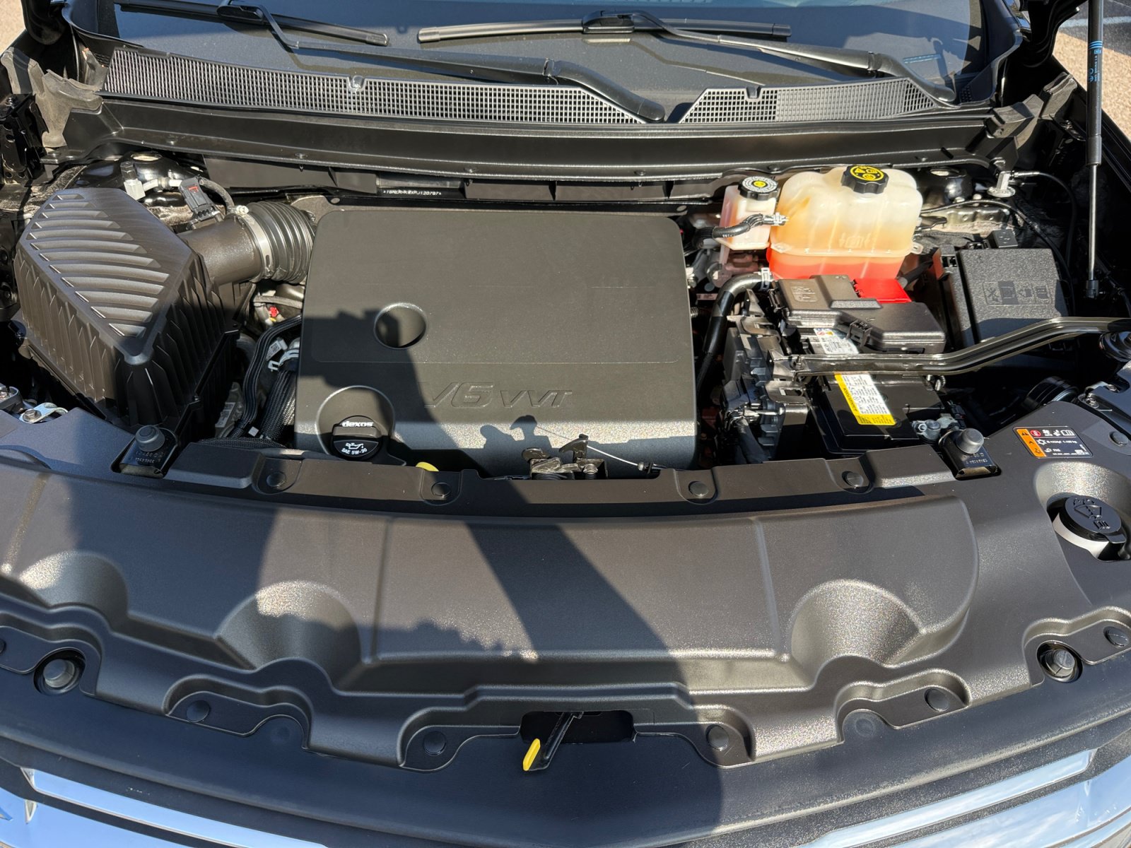 Used 2023 Chevrolet Traverse LT FWD image 20