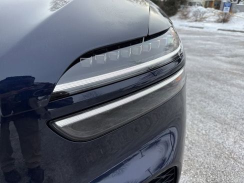 New 2026 Genesis GV70 2.5T Advanced image 3