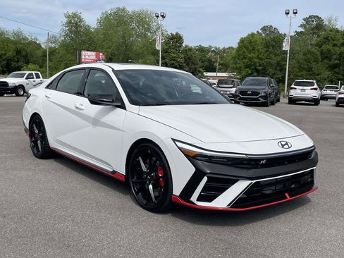 New 2026 Hyundai Elantra N FWD image 4