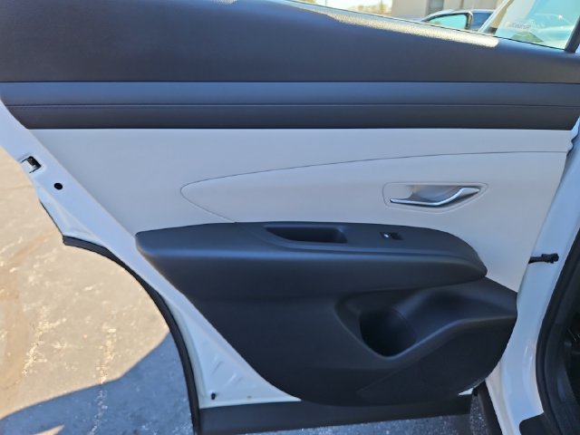 Certified 2026 Hyundai Tucson SE AWD/4WD image 14